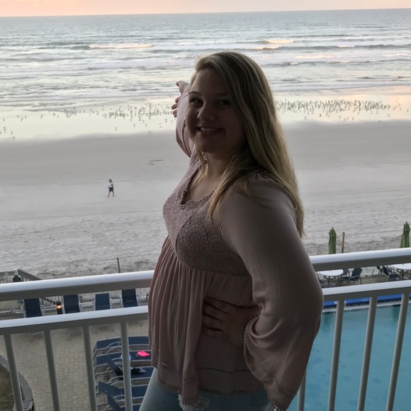 tori_tull